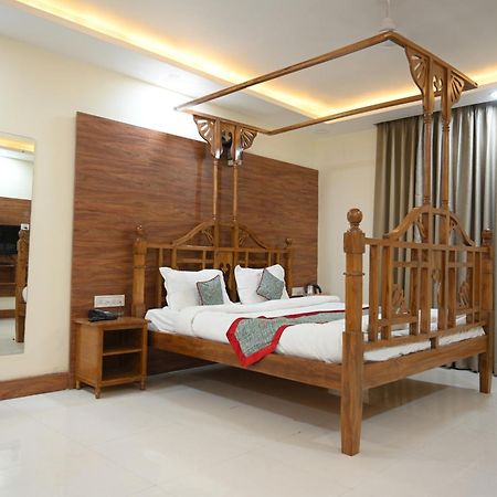 Orchha Club And Resort - Ocr Luaran gambar