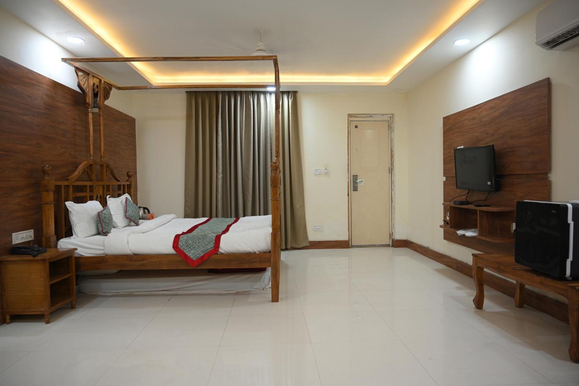 Orchha Club And Resort - Ocr Luaran gambar