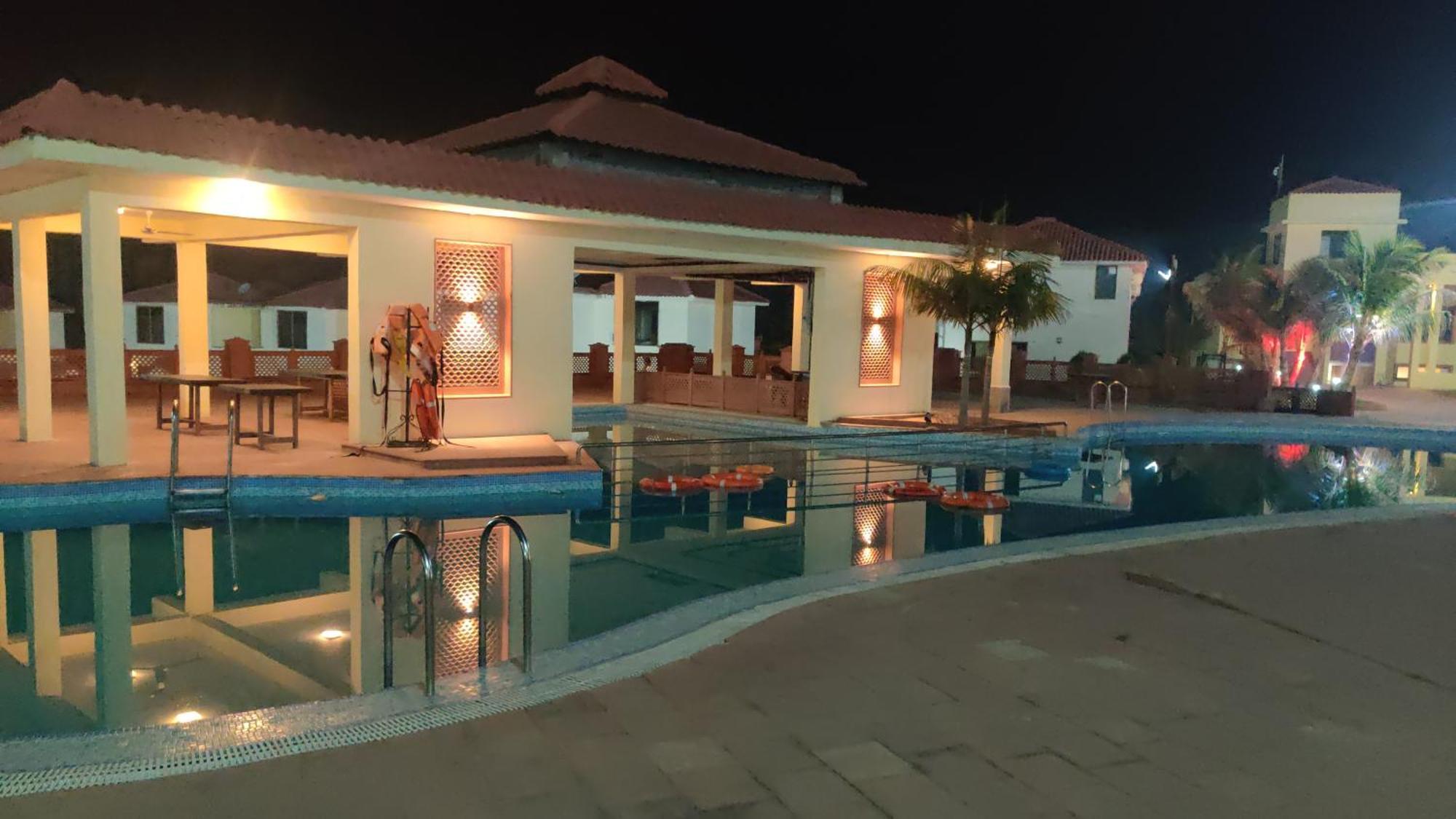 Orchha Club And Resort - Ocr Luaran gambar