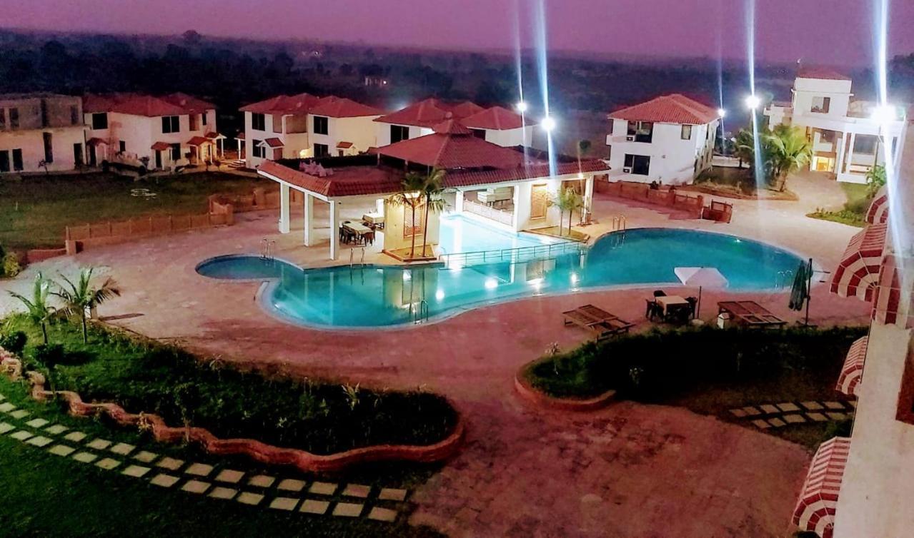 Orchha Club And Resort - Ocr Luaran gambar