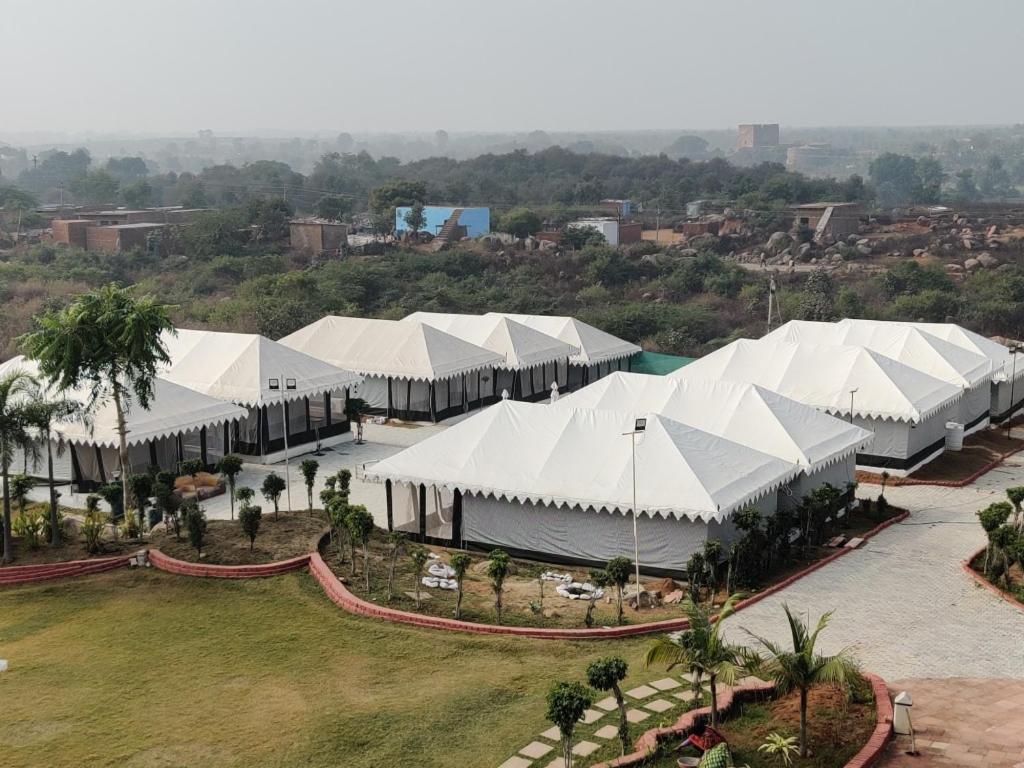 Orchha Club And Resort - Ocr Luaran gambar
