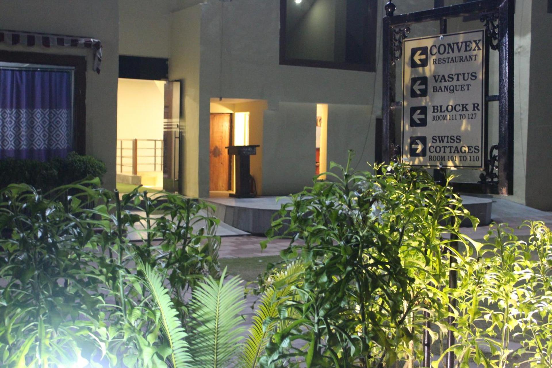 Orchha Club And Resort - Ocr Luaran gambar